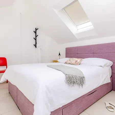Apartment Luka's - 
